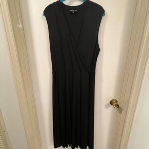 Jones New York Black Midi Dress
